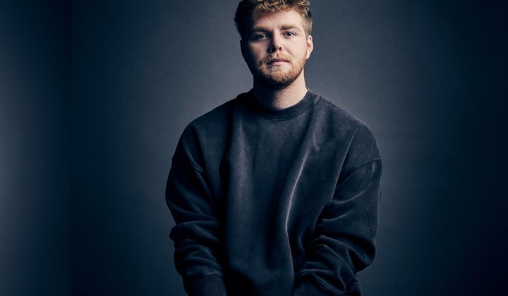 Listen Music Alex Warren – Eternity