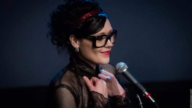 Eljona Eleni Sinjari Age, Family, Bio, Life and Career
